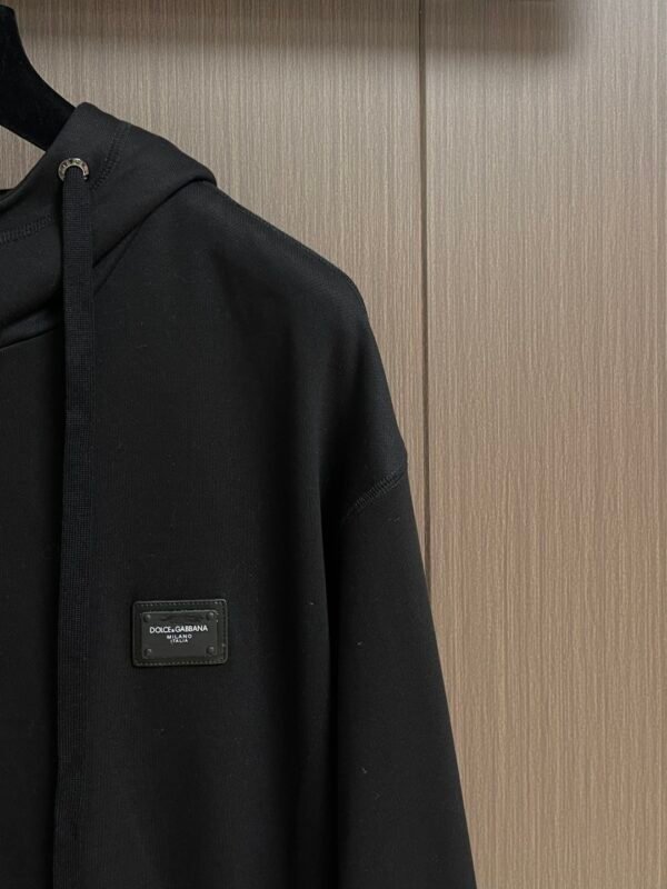 5b05e083 DG Zip Hooded Jacket