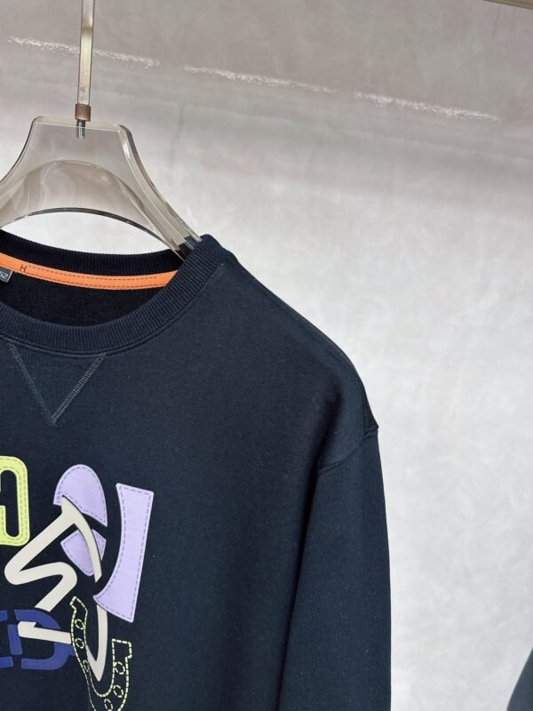 HRMS Graphic Appliqué Jumper – Black