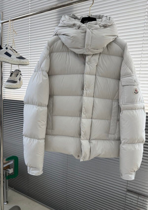 MNCLR Quilted Puffer Jacket - White