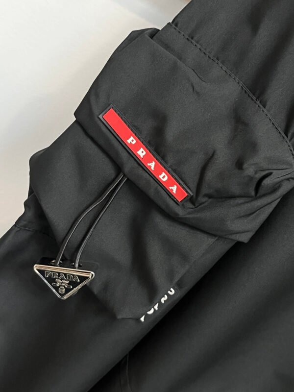 PRDA Hooded Zip Jacket - Black