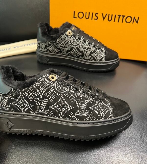 LVE Time-Out Monogram Suede Trainers – Black