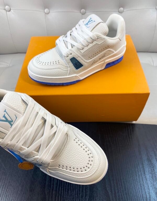 6 LVE Trainer Sneaker – White Blue Rubber Sole