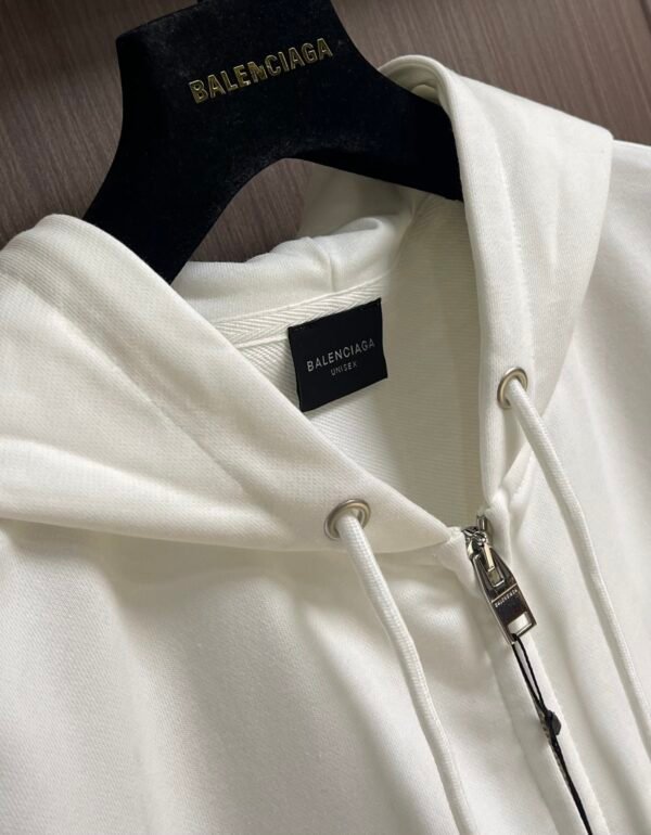 6 BLNCG Logo-Print Zip-Up Hoodie – White