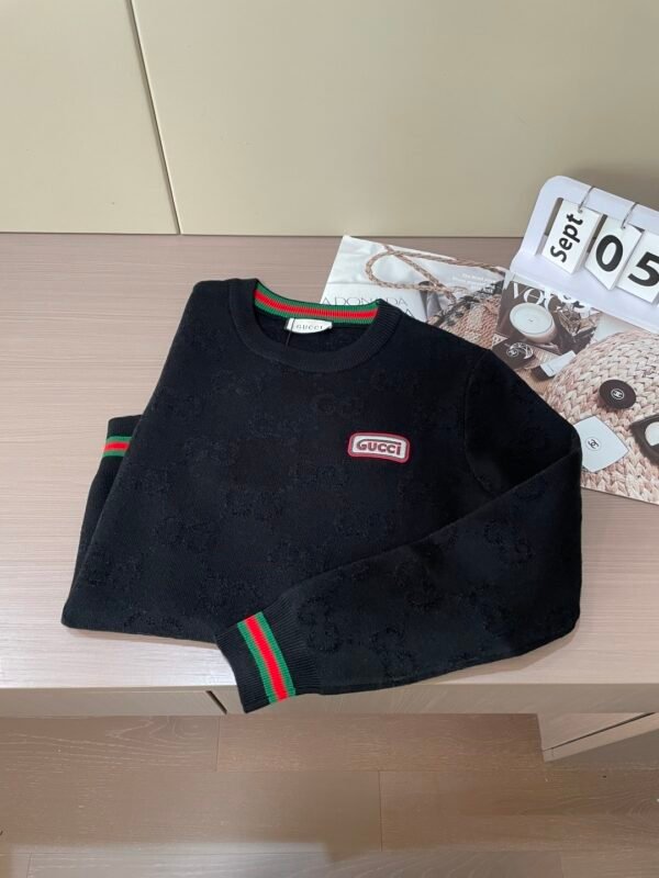 612241bb GCCI Crew Neck Jumper with Embroidered Logo Patch - Black