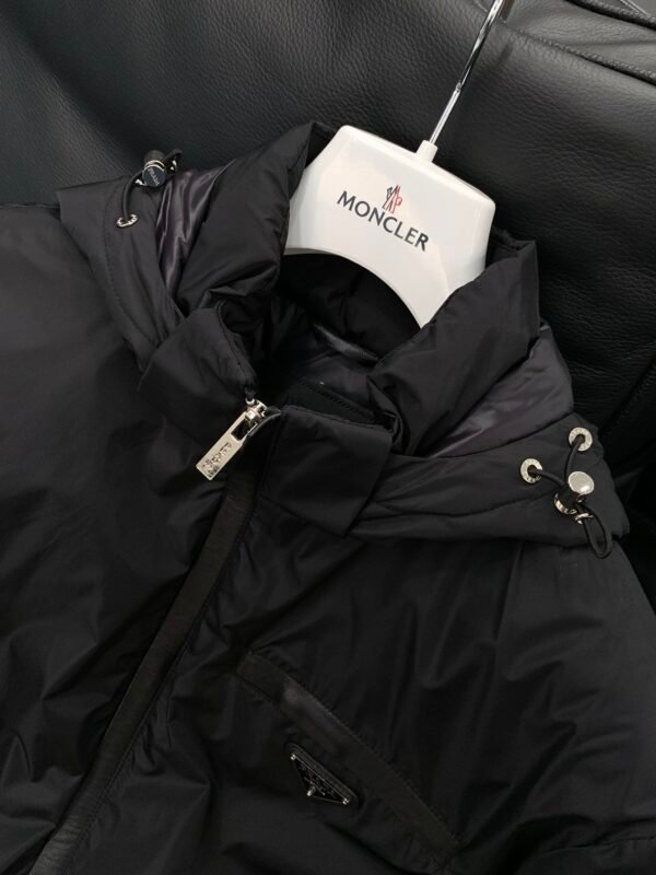 PRDA Hooded Zip-Up Jacket - Black
