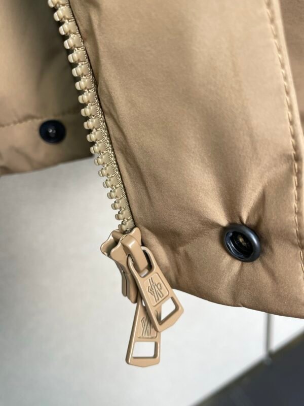 6705e71f MNCLR Lightweight Padded Jacket - Stone Taupe