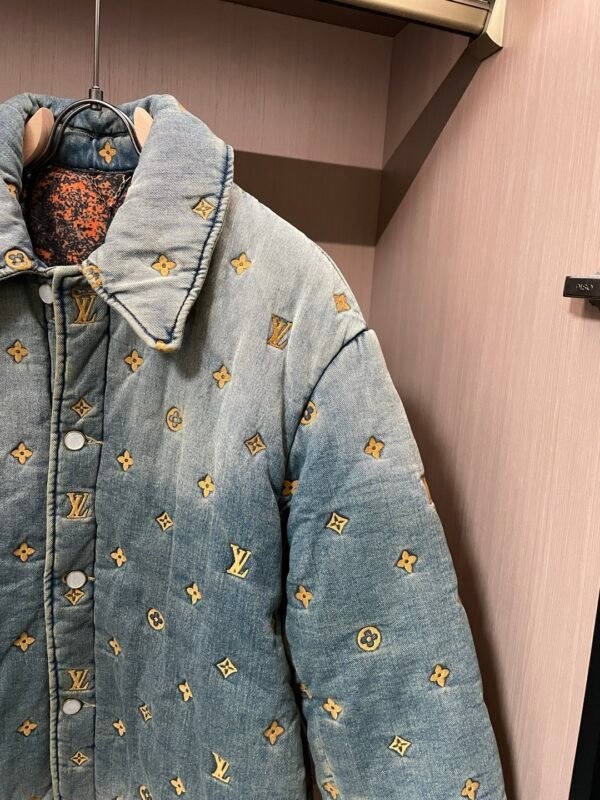 LVE Monogram Pattern Padded Jacket - Light Blue