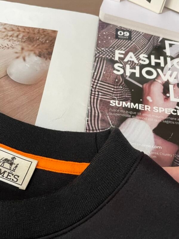 HRMS Crew Neck Jumper  with Horse Motif - Black