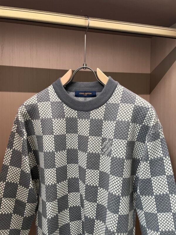 LVE Check Pattern Knit Jumper - Grey