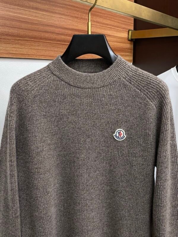 MNCLR Crew Neck Knitted Jumper