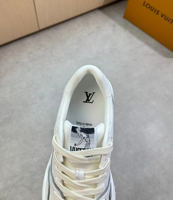 LVE White Casual Low Sneaker - Trainer Lines