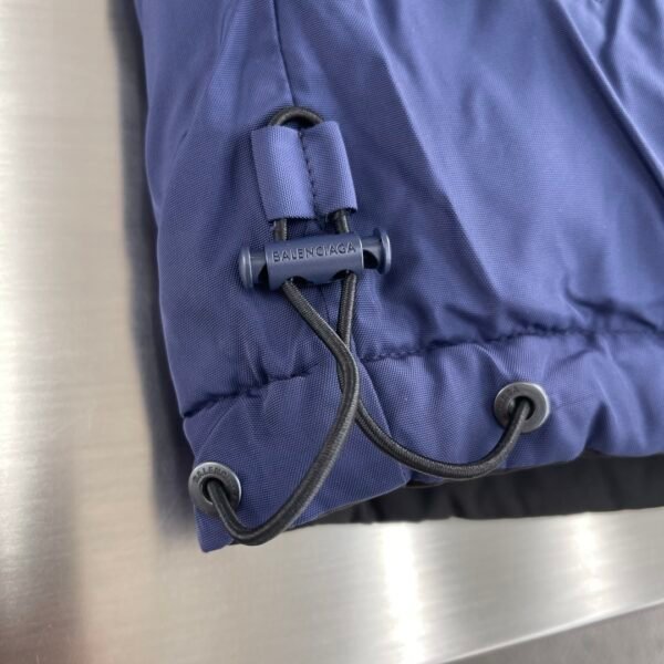 BLNCG Loop Sports Icon Reversible Puffer Coat – Dark Blue