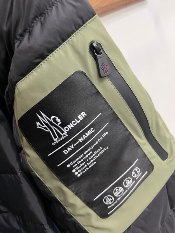 MNCLR Hooded Zip Jacket