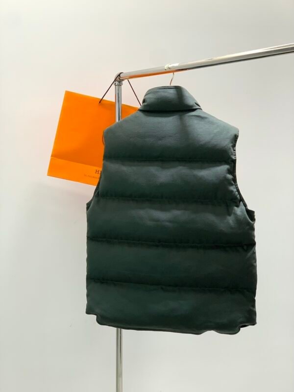 71a34ea2 HRMS Padded Zip Gilet with Contrast Panel - Black