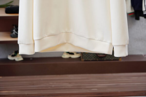 HRMS Classic Crew Neck Jumper - White