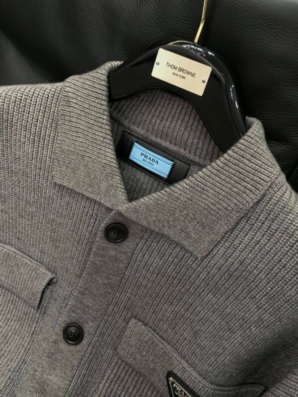 PRDA Button-Front knit Jacket - Grey