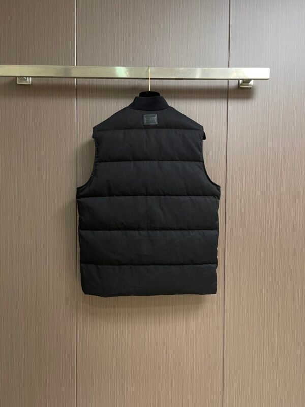 DG Padded Gilet - Black/Burgundy