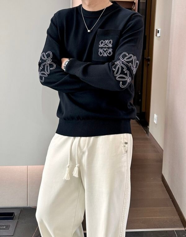 LWE Pocket Logo Crew Neck Jumper - Black