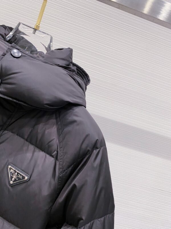 PRDA Hooded Puffer Jacket with Logo Patch - Black