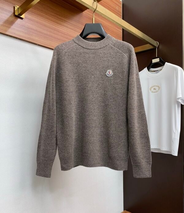 MNCLR Crew Neck Knitted Jumper