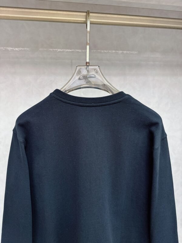 HRMS Graphic Appliqué Jumper – Black