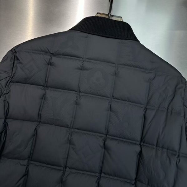 LVE Textured Quilted Jacket with Ribbed Collar – Black