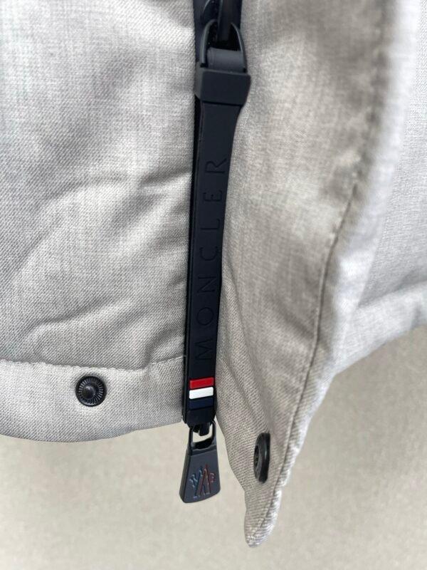 MNCLR Hooded Puffer Jacket