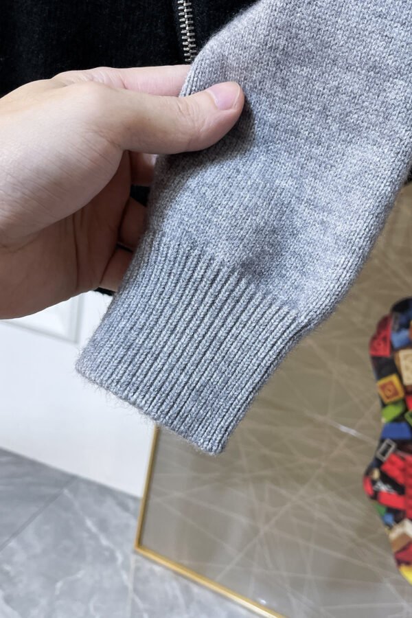 GCCI Zip-UP Knit Jacket with Embroidered Logo