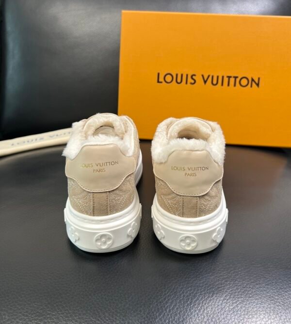 LVE Time-Out Monogram Suede Trainers – Beige