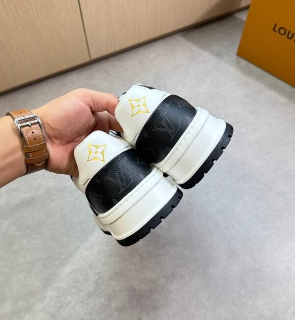 LVE White Black Casual Low Sneaker - Trainer Lines