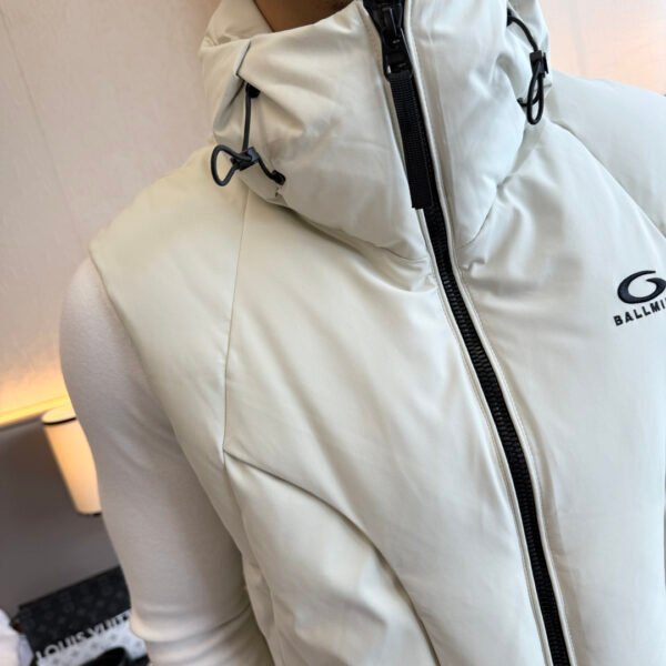 BLNCG Autumn RC Vest Gilet - White