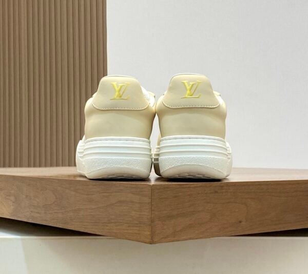 LVE Beige Cream Monogram Low Trainers