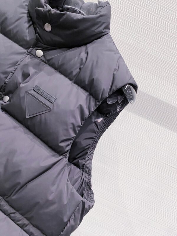 804c9b8e PRDA Quilted Gilet with Flap Pockets - Black