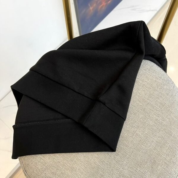 8057bf46 MNCLR Crew Neck Jumper - Black