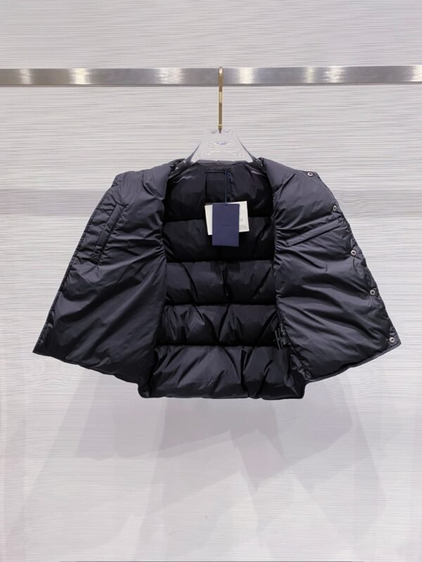 84460136 PRDA Quilted Gilet with Flap Pockets - Black