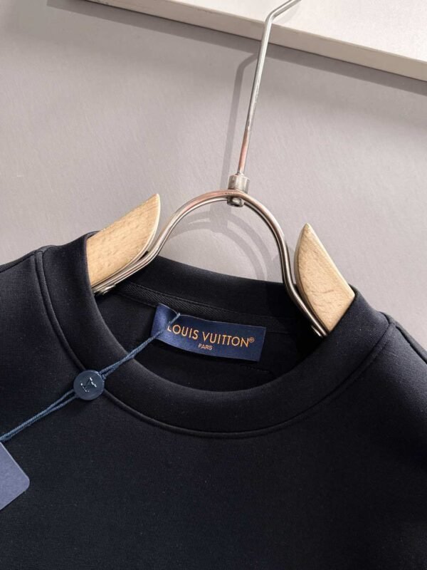 LVE Embroidered Logo Jumper – Black