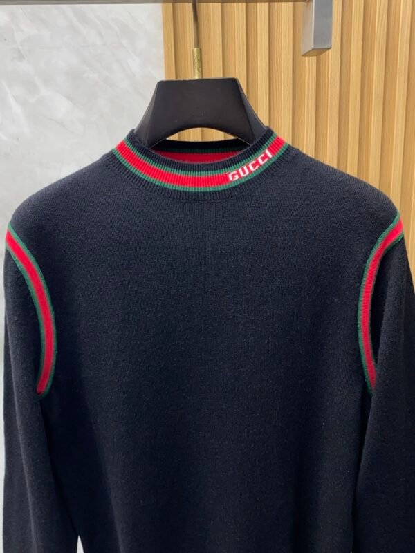 GCCI Crew Neck Jumper With Signature Stripe Trim