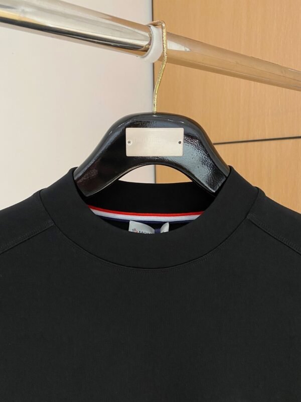 MNCLR Crew Neck Jumper - Black