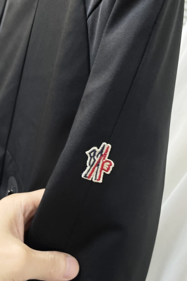 MNCLR Hooded Zip Jacket