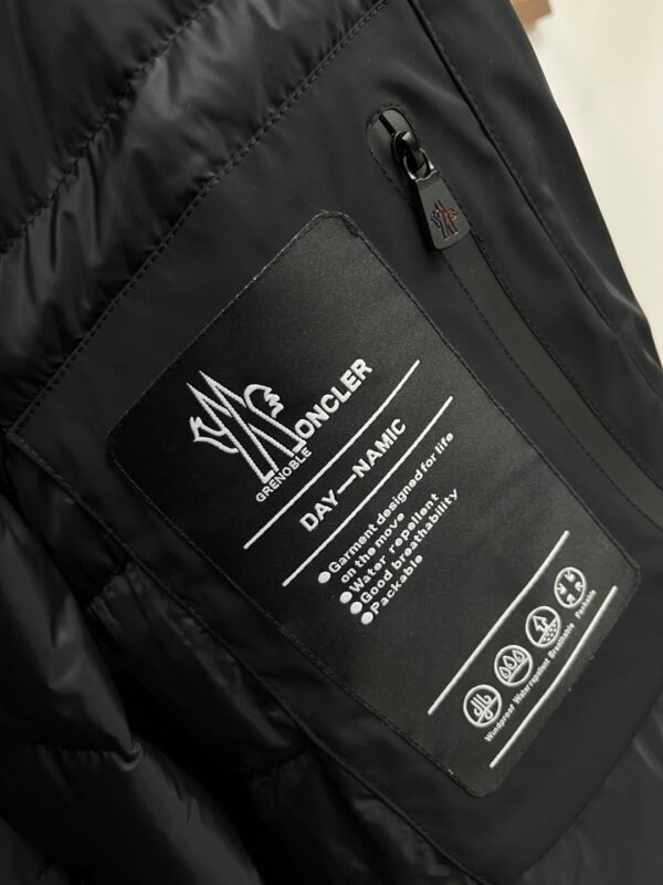 MNCLR Hooded Zip Jacket - Black