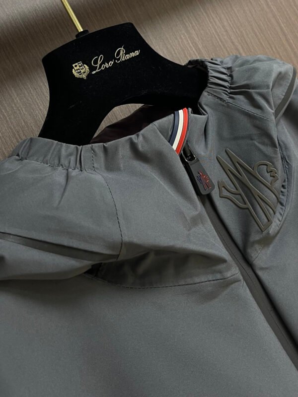 MNCLR Hooded Insulated Jacket