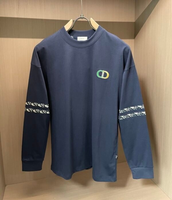CD Crew Neck Jumper with Embroidered Chest Logo - Navy Blue