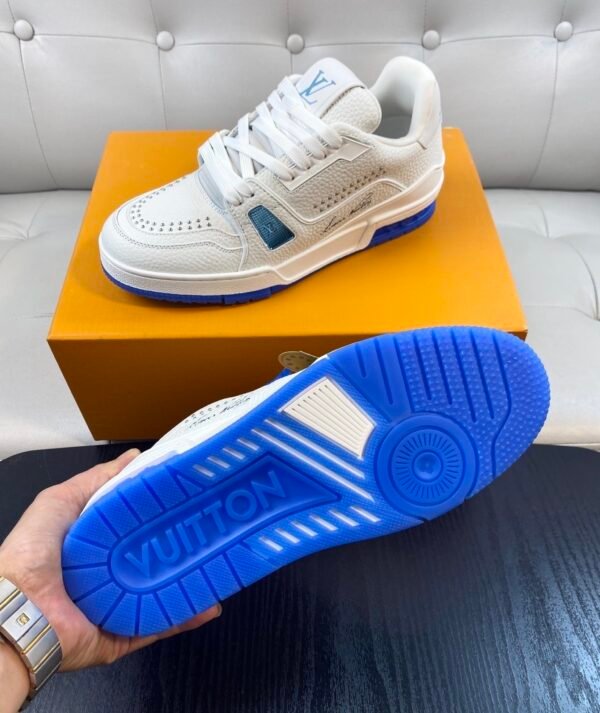 9 LVE Trainer Sneaker – White Blue Rubber Sole