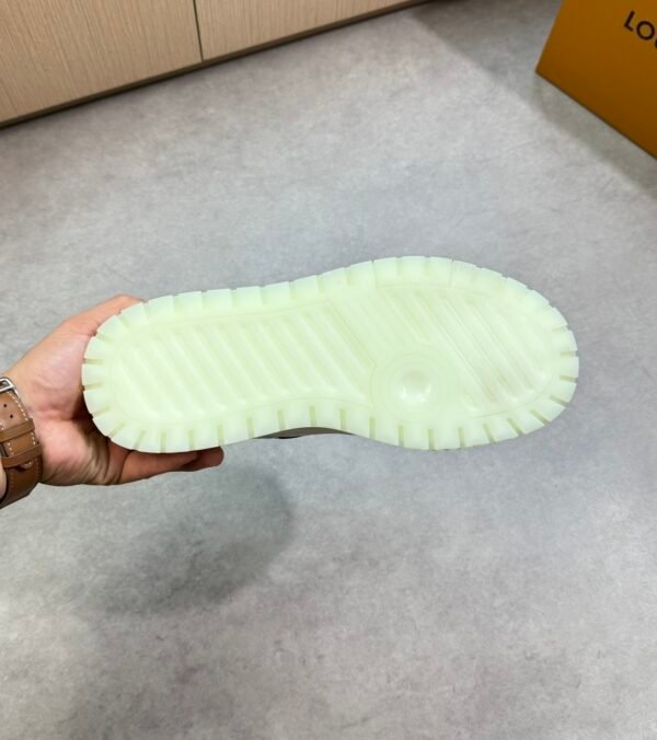 LVE White Brown Casual Low-Top Sneaker Trainer