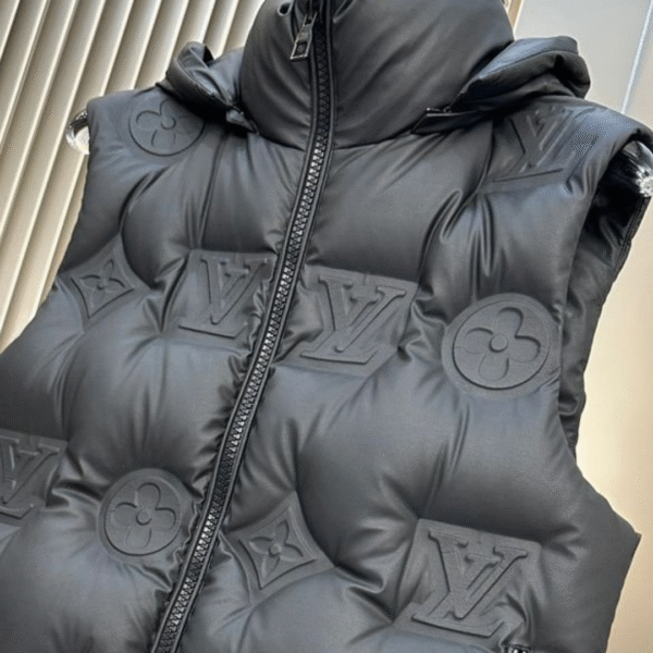 95 LVE Monogram Puffer Gilet - Grey