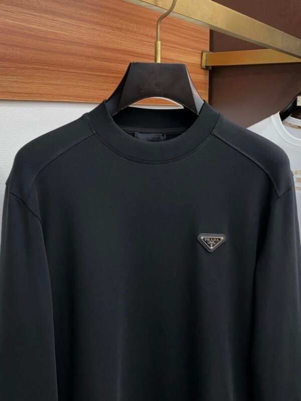 PRDA Crew Neck Jumper with Minimal Logo Patch