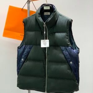 9975fb3b HRMS Padded Zip Gilet with Contrast Panel - Black