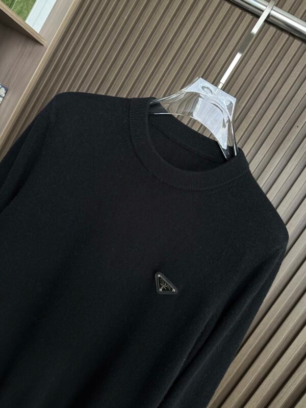 9d18d4cf PRDA Crew Neck Jumper - Black