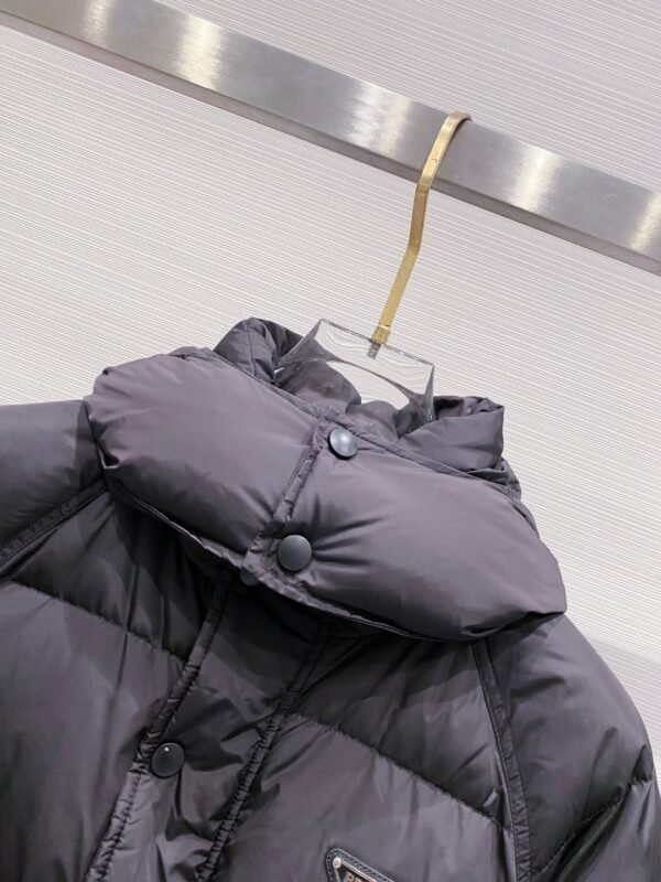 PRDA Hooded Puffer Jacket with Logo Patch - Black