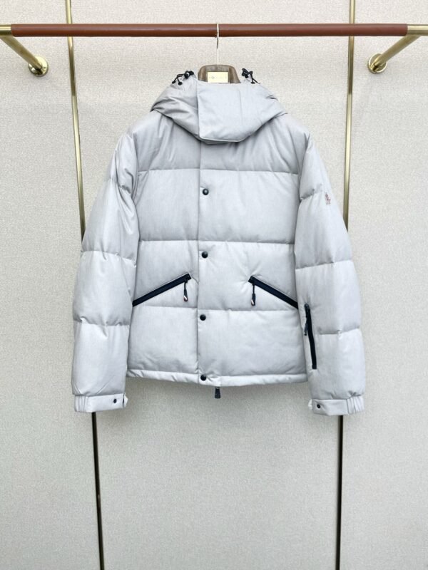 MNCLR Hooded Puffer Jacket